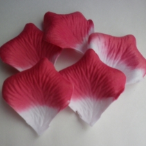 Лепестки роз, ткань  5,5 х 4,5 см, 144 шт бело-бордовый