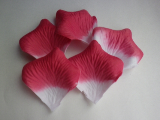 Лепестки роз, ткань  5,5 х 4,5 см, 144 шт бело-бордовый