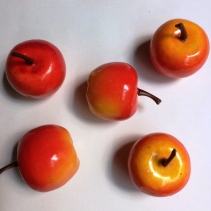 Яблоки 3 см   упаковка 10 шт красно-желтые