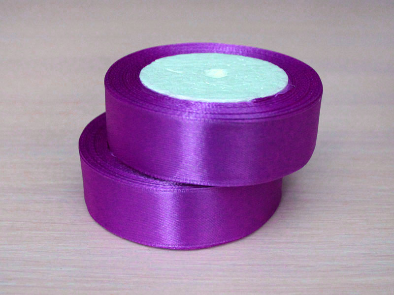 Лента атласная  25 мм 25  ярдов фиолетовая